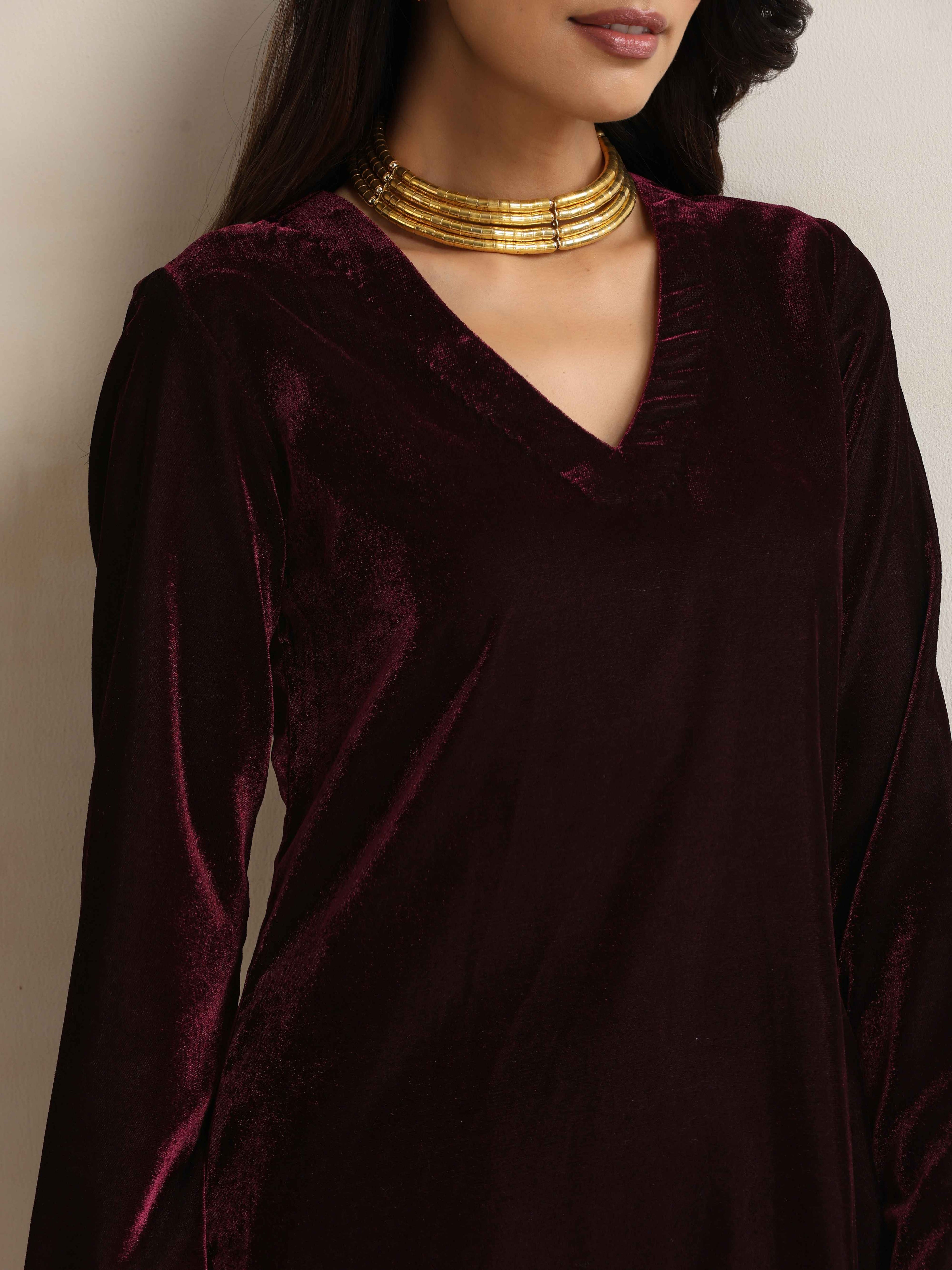 trueBrowns Purple Velvet Kurta Co-ord Set | Grocsy