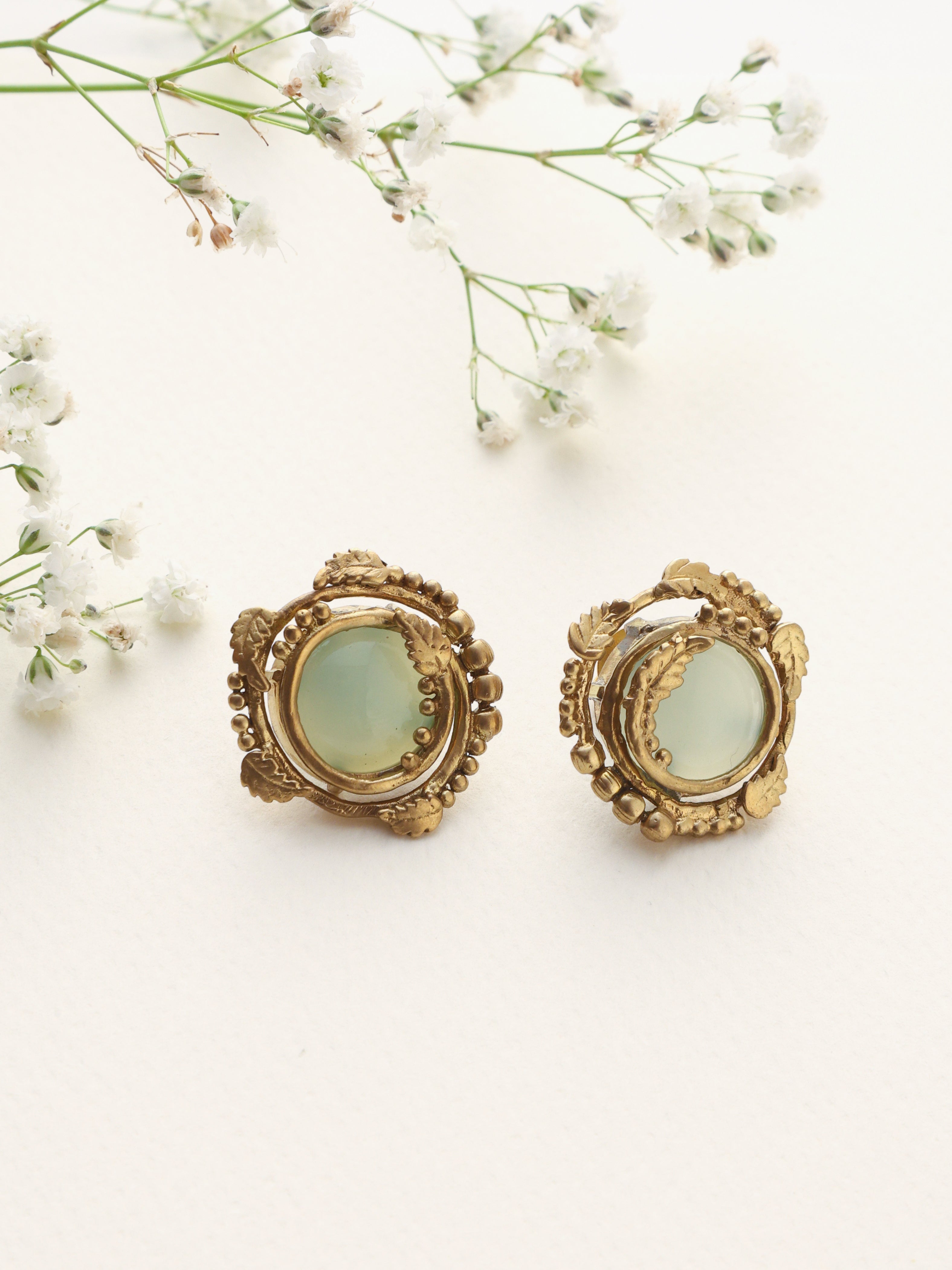trueBrowns Brass Circular Stud Earrings | Grocsy