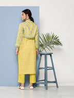 Ahalyaa Women Yellow Floral Printed Kurta with Trousers & Jacket | Grocsy