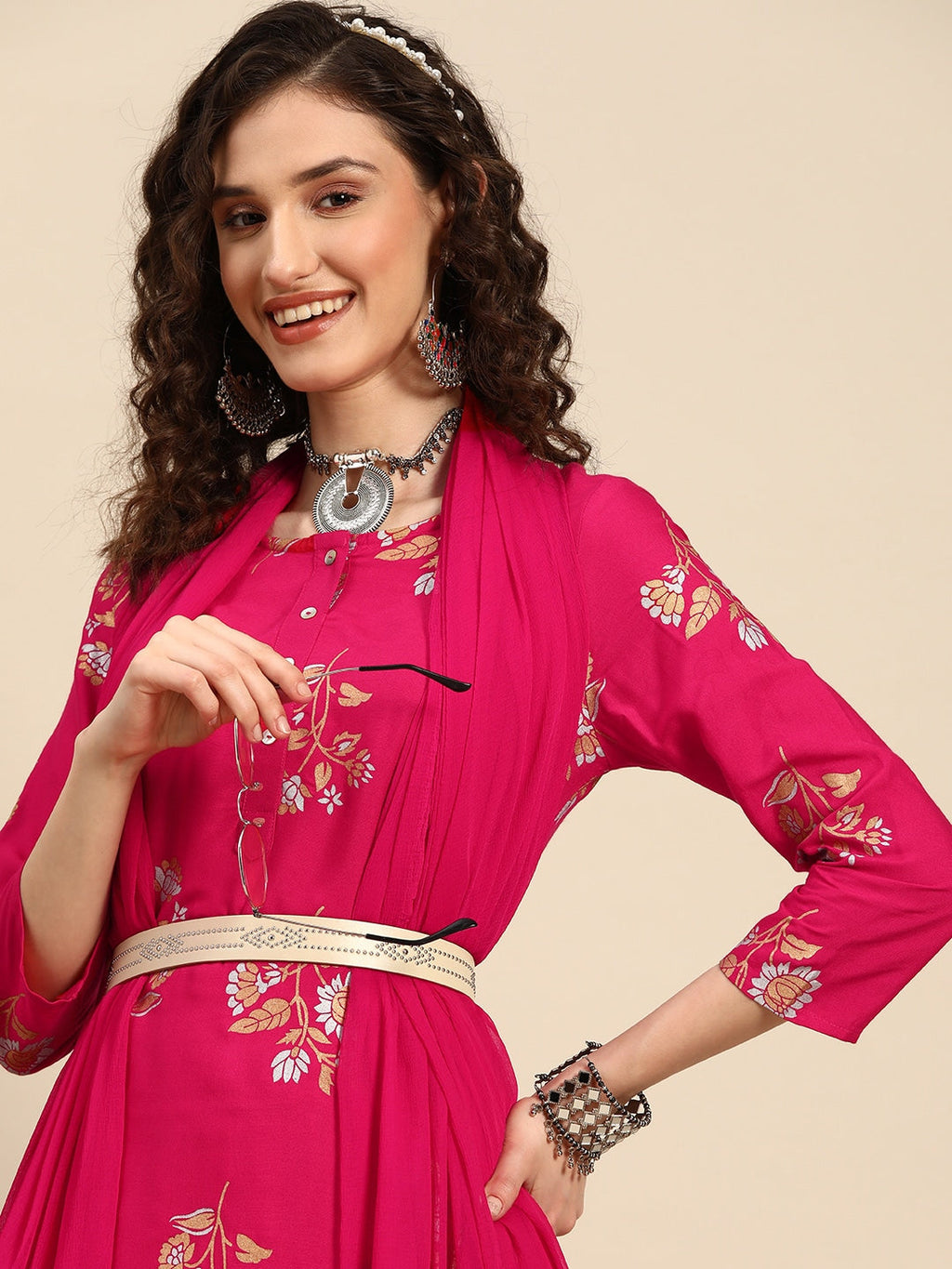 Sangria Floral Printed Regular Kurta With Trousers & Dupatta | Grocsy