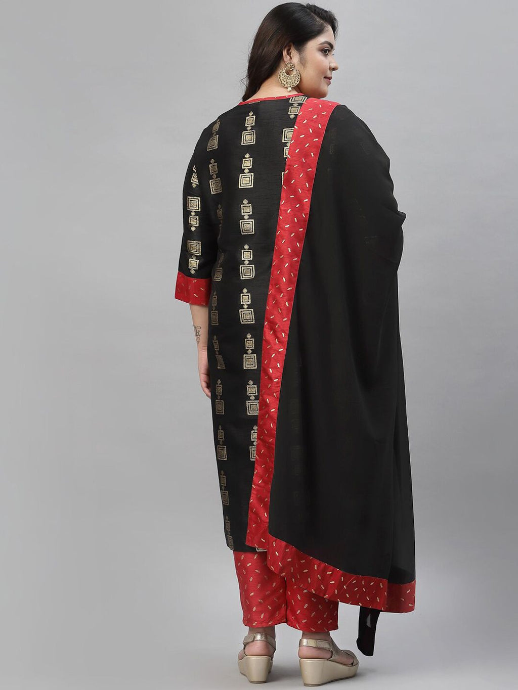 Sztori Plus Size Floral Printed Regular Kurta with Trousers & With Dupatta | Grocsy
