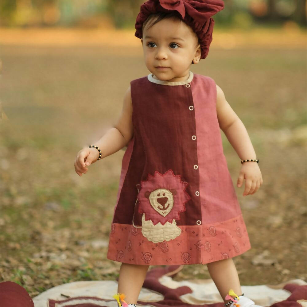 Mhyssa Amara Lion Patch Sleeveless A-line Maroon Frock | Grocsy