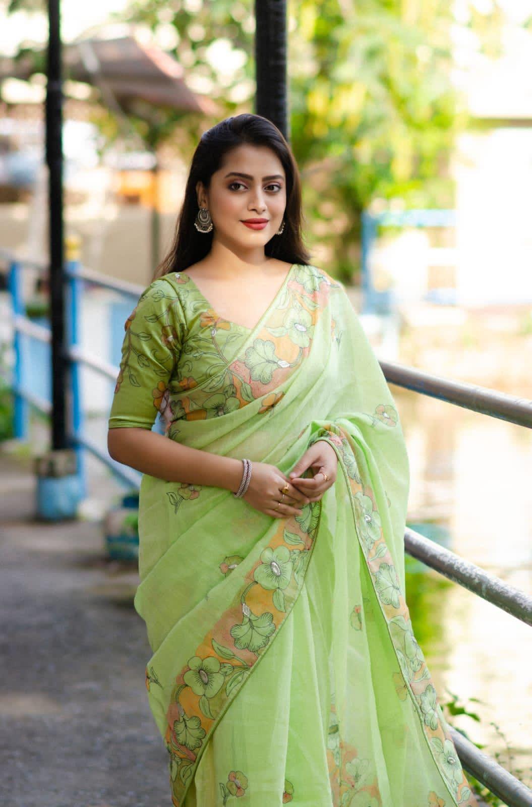 Green Pure Linen Ethnic Motifs Saree with Unstitched Blouse - A2M | Grocsy