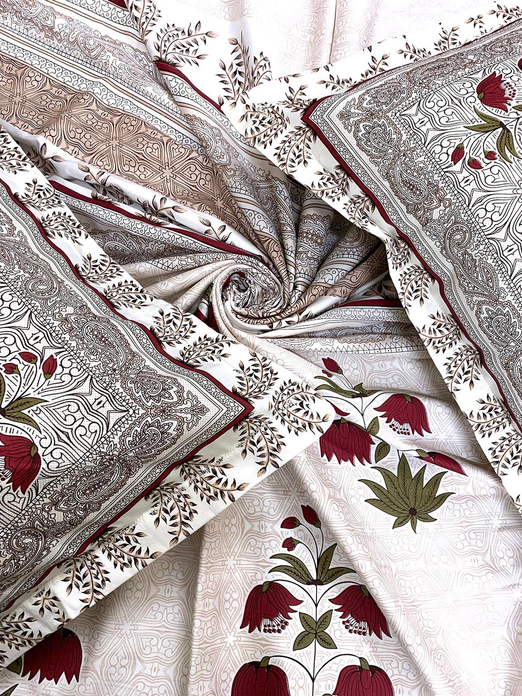 BELLA CASA Pink & Green Ethnic Motifs 350 TC Super King Bedsheet with 2 Pillow Covers | Grocsy