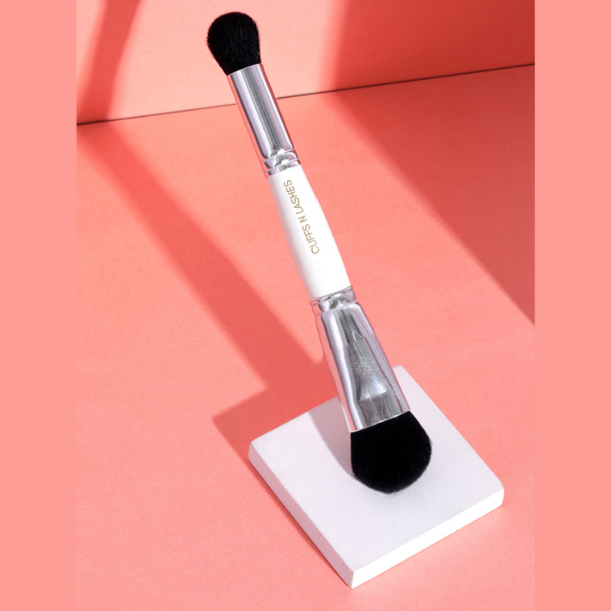 CUFFS N LASHES Concealer & Foundation Dual Brush - 03 | Grocsy