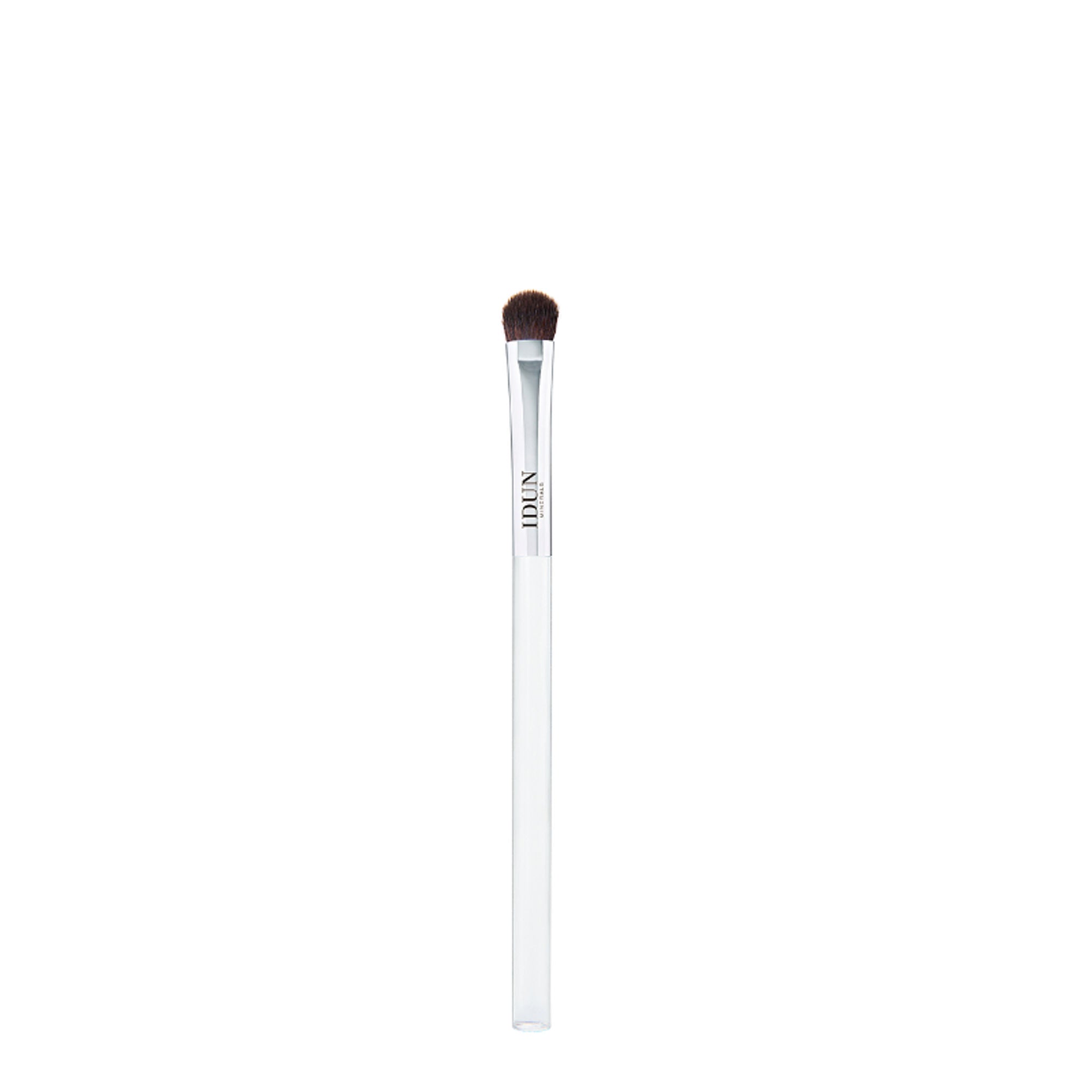 IDUN Minerals Precision Eyeshadow Brush | Grocsy