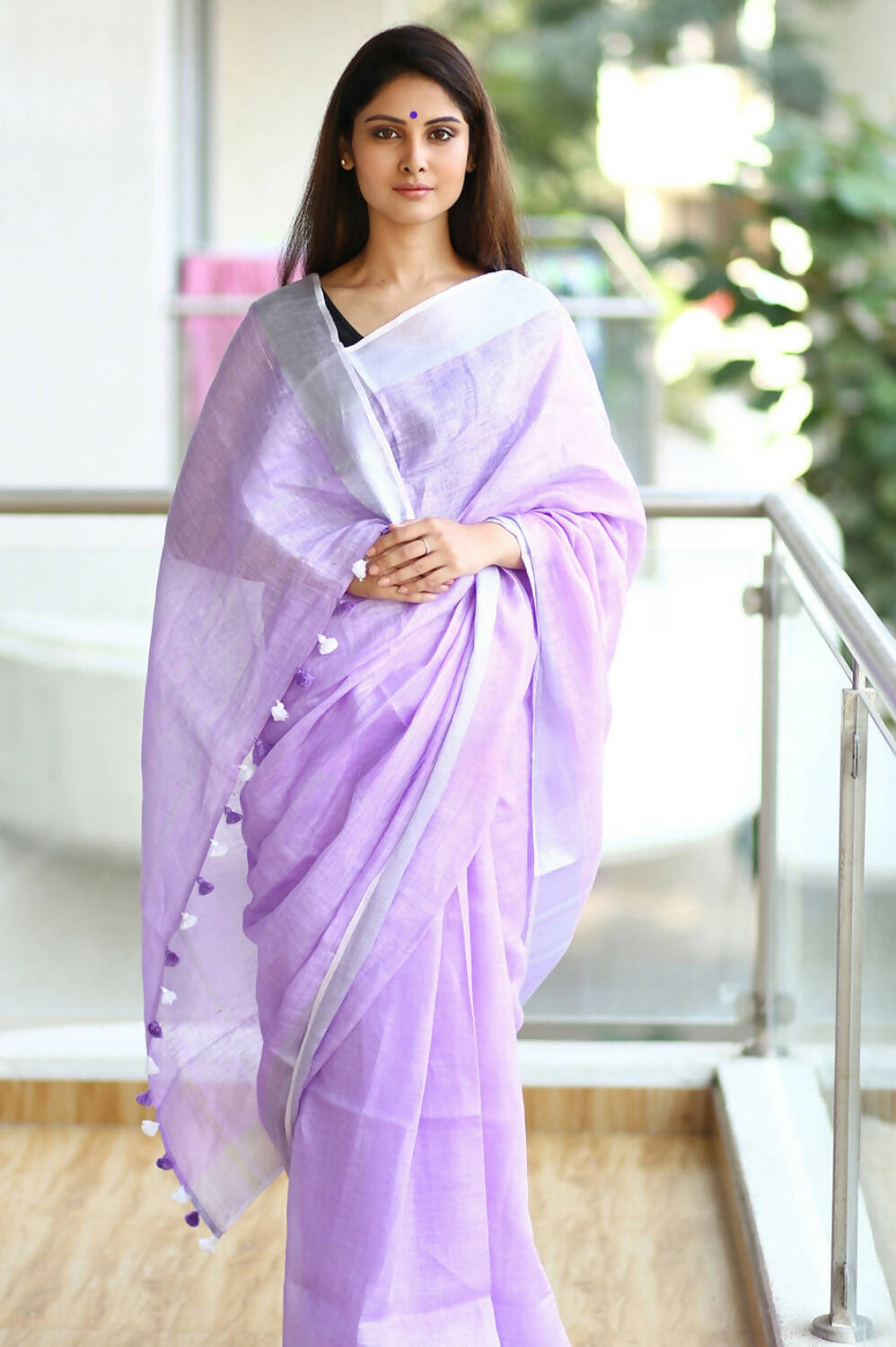 Very Much Indian Pure Linen Saree With Sleek Border And Exclusive Design - Lavender | Grocsy