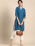 Sangria Women V-Neck Thread Work Kurta | Grocsy