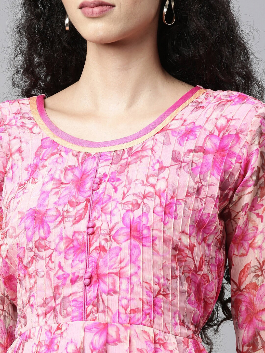 Souchii Pink & peaches n cream Floral Layered Chiffon Midi Dress | Grocsy
