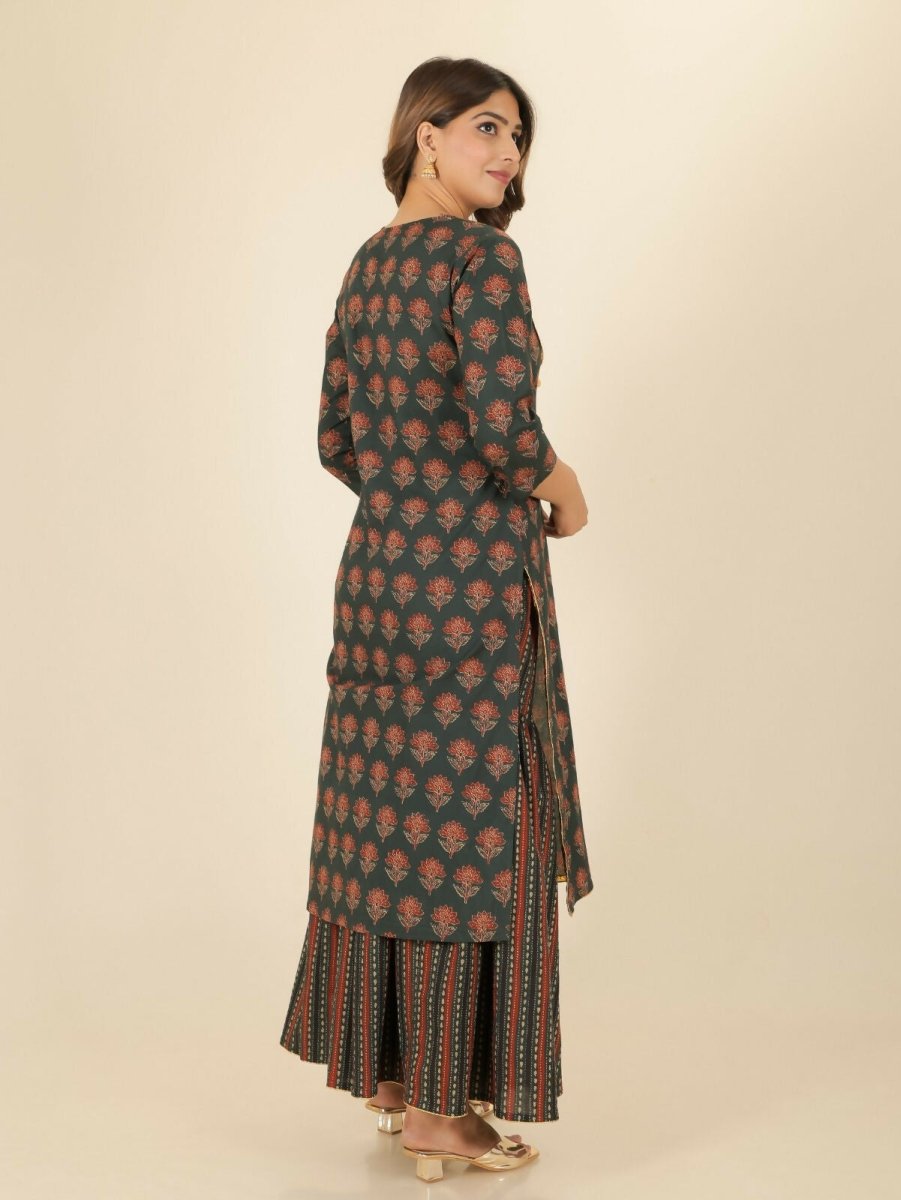 Aramya Straight Soft Cotton Ajrakh Print Women's Kurta - Green | Grocsy