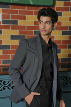 Skarve – Modern Grey & Black Smart Casual Set by Hilo Design | Grocsy