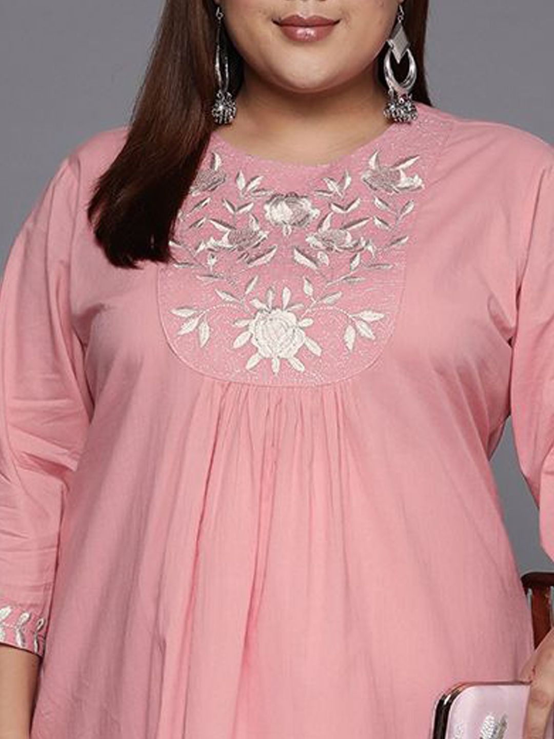Sztori Plus Size Floral Embroidered Round Neck Cotton Straight Kurta | Grocsy