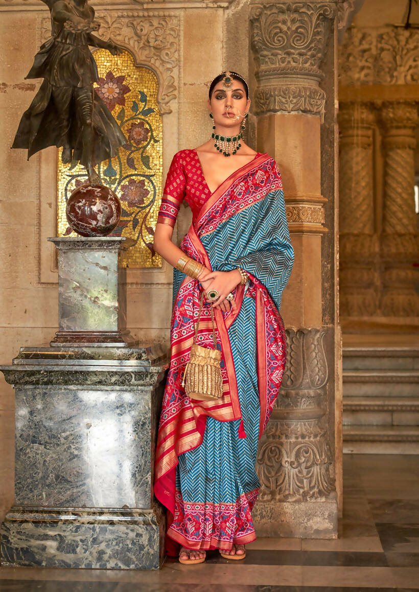 Midnight Blue Banarasi Weaving, Ultra Aqua Finish, Zari Work Banarasi Silk Saree - Rath Kunti | Grocsy