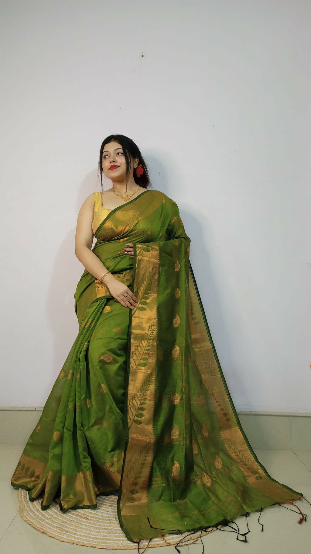 Exclusive Collection Beautiful Olive Green Cotton Silk Woven Handloom Saree With Running Blouse Piece | Grocsy