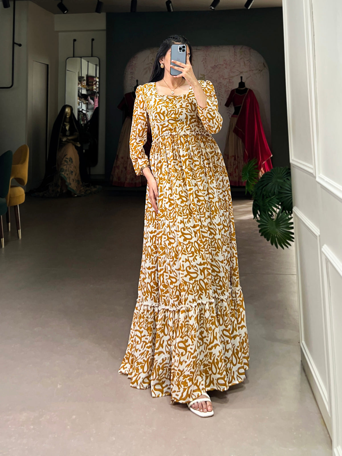 Lorenvalley Mustad Georgette Printed Gown | Grocsy