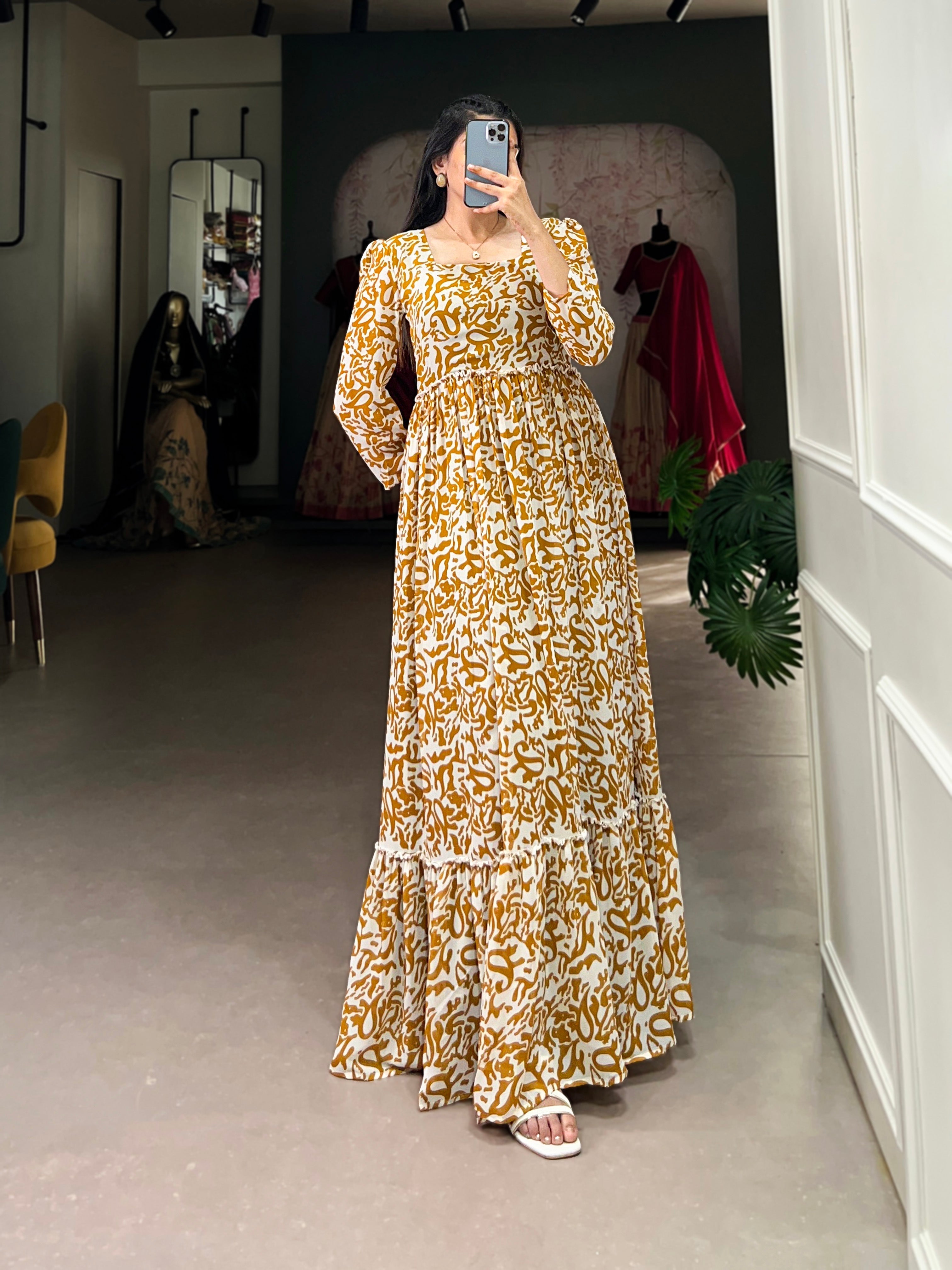 Lorenvalley Mustad Georgette Printed Gown | Grocsy
