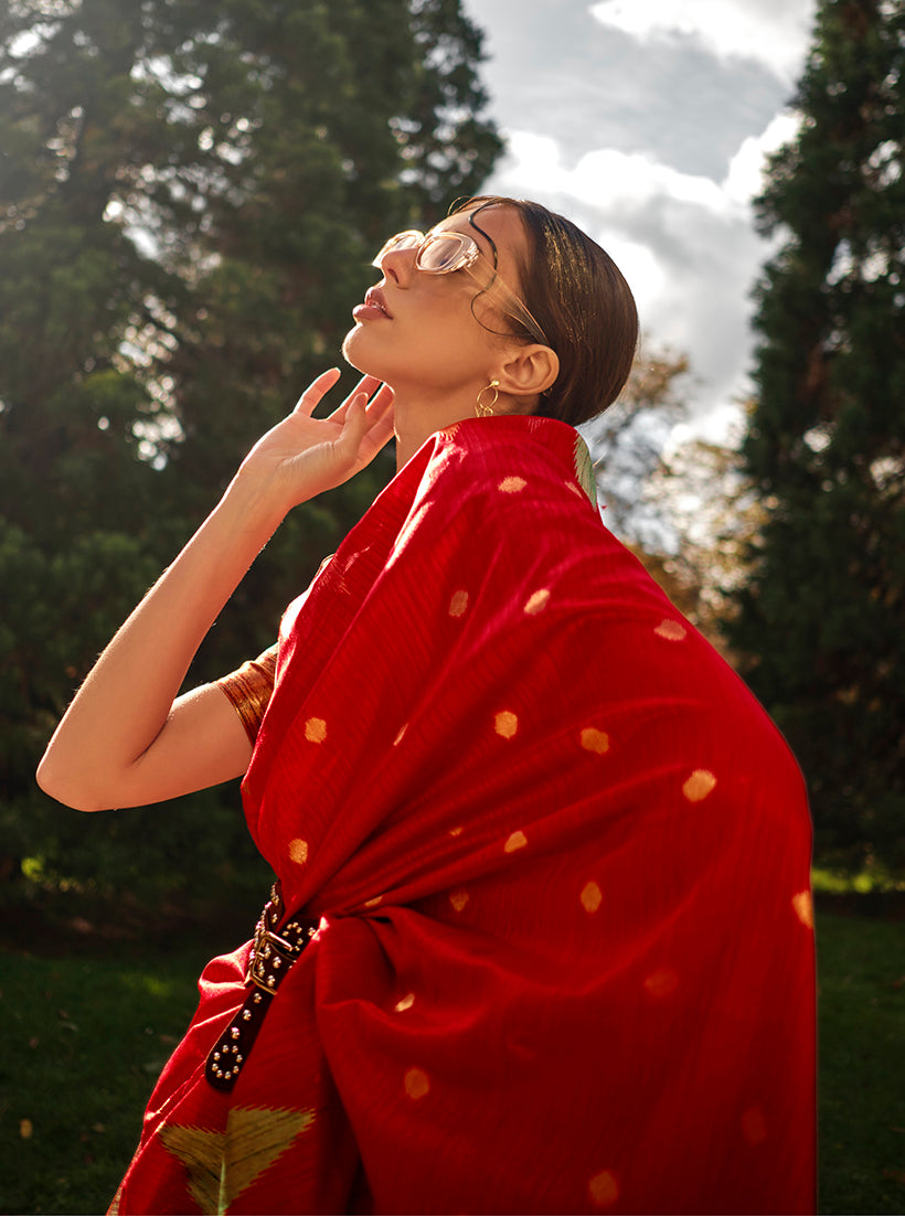 Monjolika Fashion Red Color Silk Women'S Traditional Saree | Grocsy