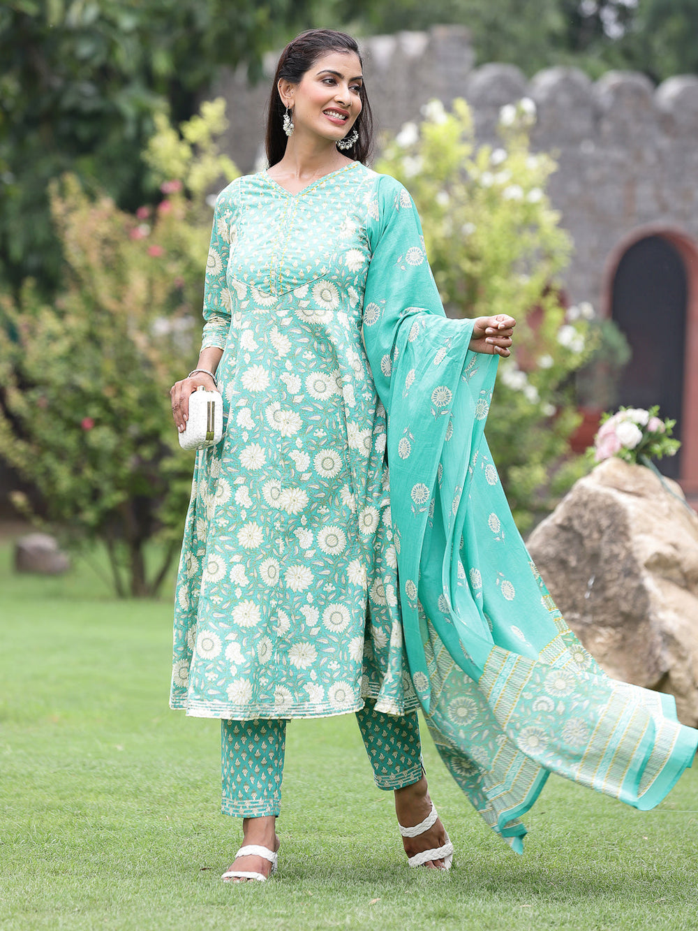 Juniper Women's Seagreen Cotton Cambric Festive Printed Kurta Set | Grocsy