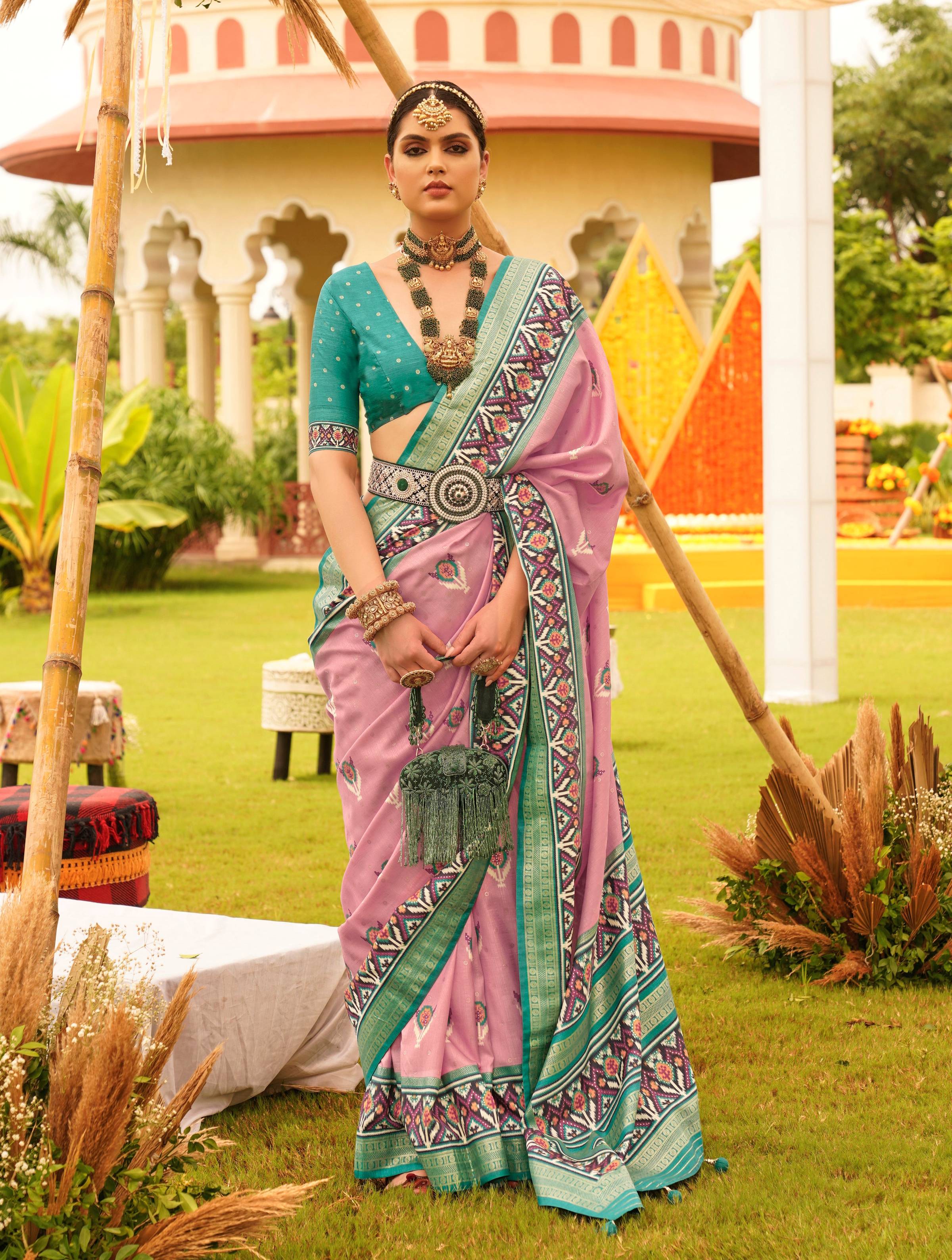 Monjolika Fashion Salmon Colour Sigma Silk Patola Printed Saree With Blouse | Grocsy