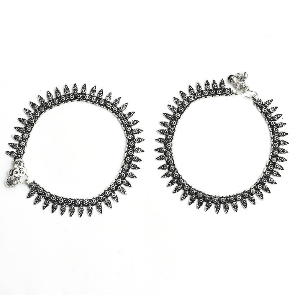 Mominos Fashion Kamal Johar Oxidised Silver Women Wear Anklets | Grocsy