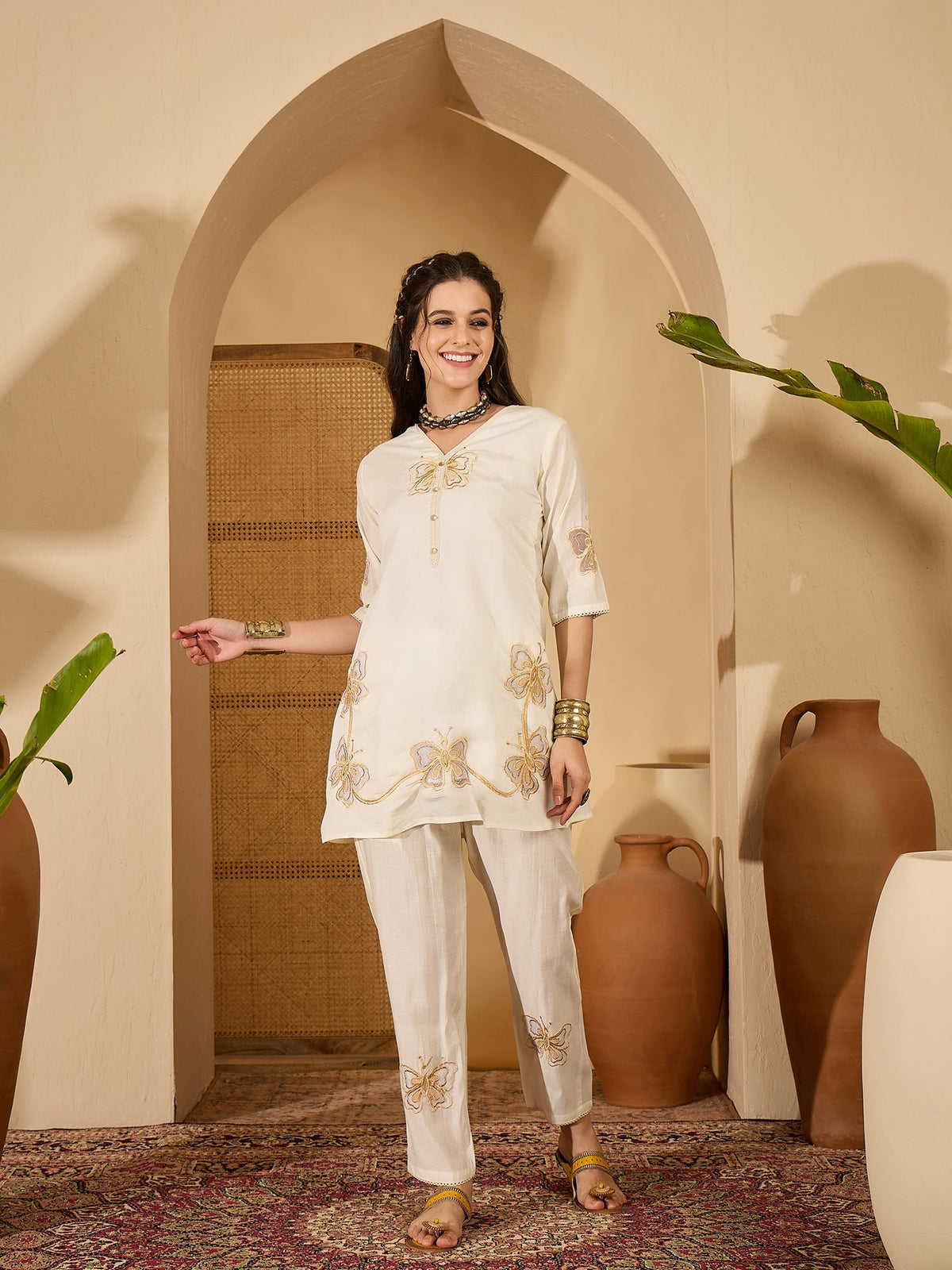 Joban Fashion Off White Silk Embroidered Readymade Kurta Set | Grocsy
