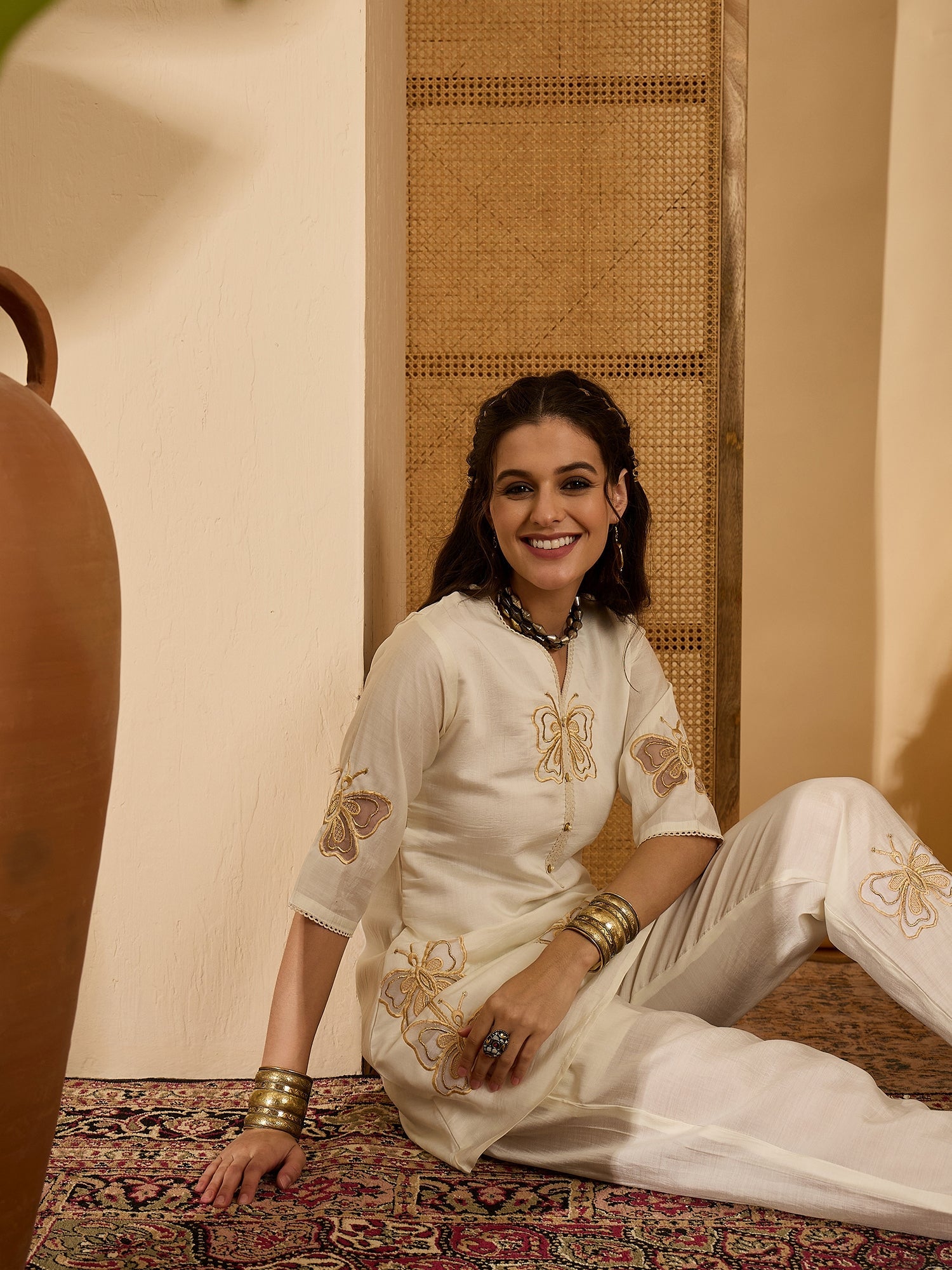 Joban Fashion Off White Silk Embroidered Readymade Kurta Set | Grocsy