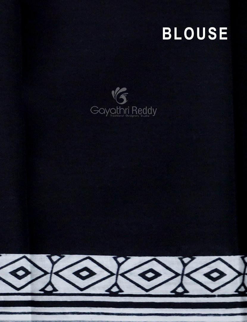 White And Black Combo Block Print Pure Mulmul Cotton Saree By Gayathri Reddy Designer Studio | Grocsy