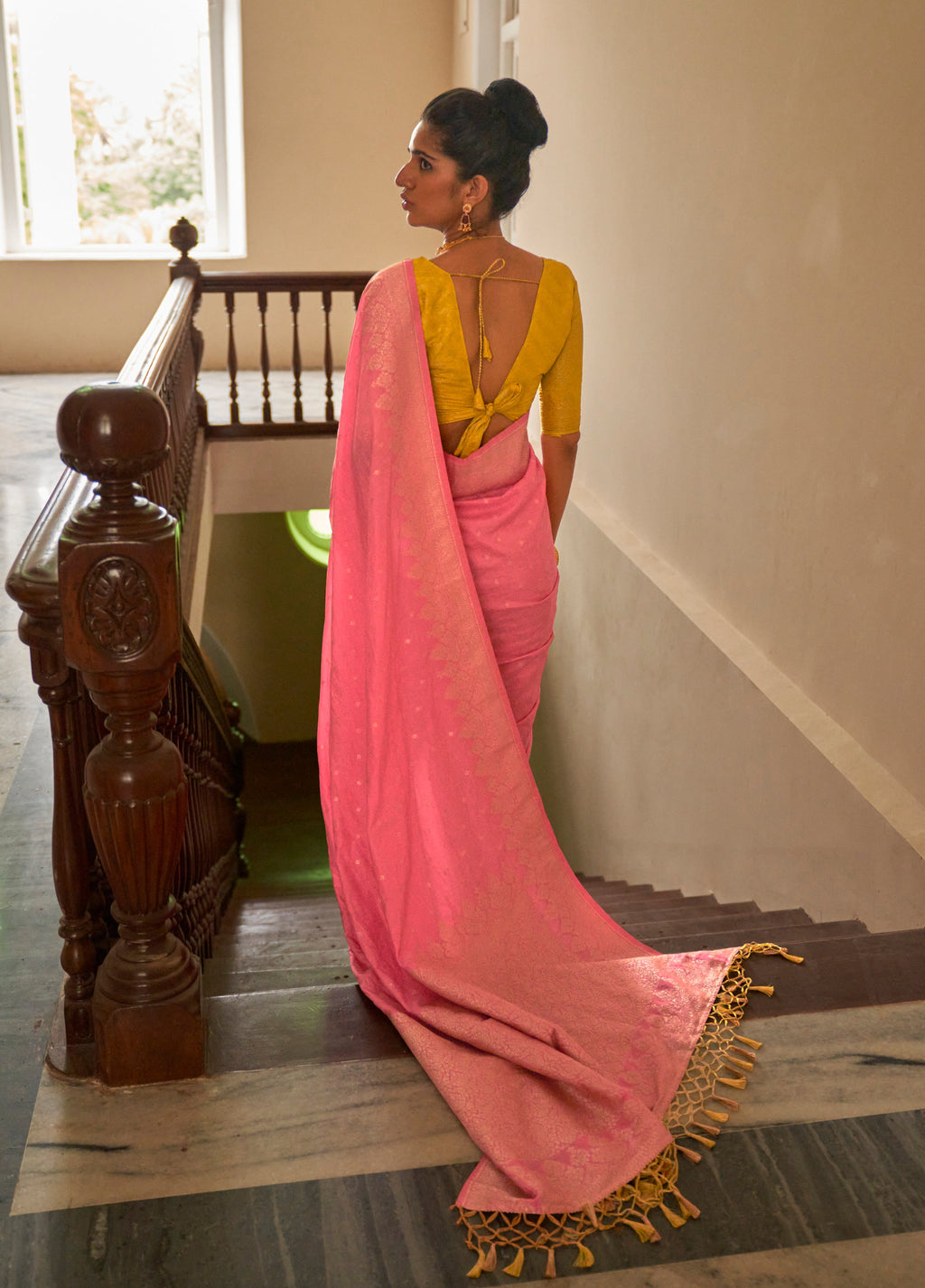 Monjolika Fashion Salmon Colour Weaving Nylon Silk Saree | Grocsy