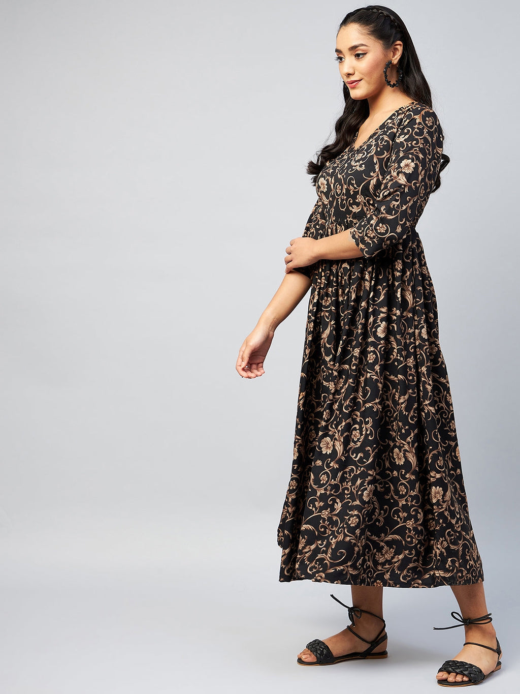 InWeave Women's Black Jaal Print Long Anarkali Kurta | Grocsy