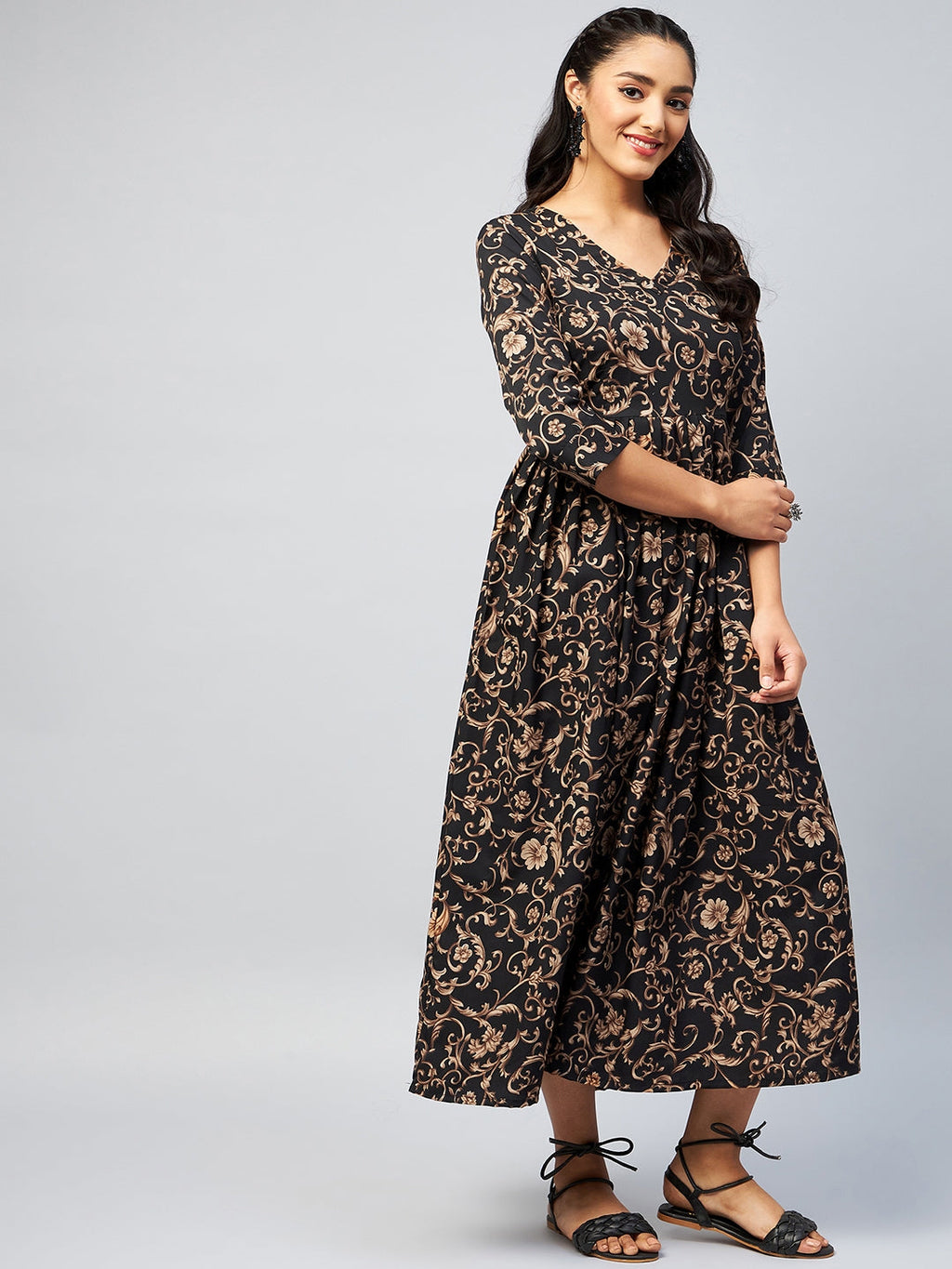 InWeave Women's Black Jaal Print Long Anarkali Kurta | Grocsy
