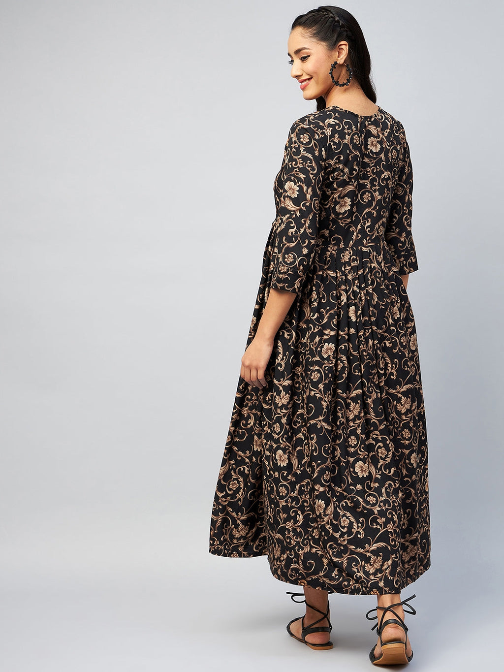 InWeave Women's Black Jaal Print Long Anarkali Kurta | Grocsy