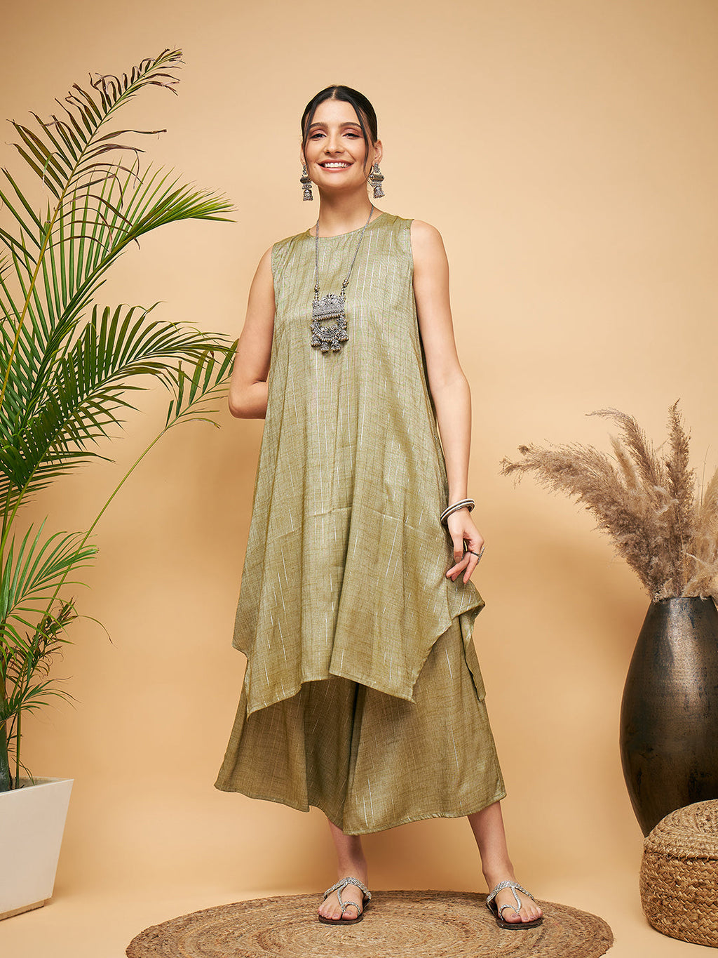 InWeave Olive Lurex Short Kurta | Grocsy