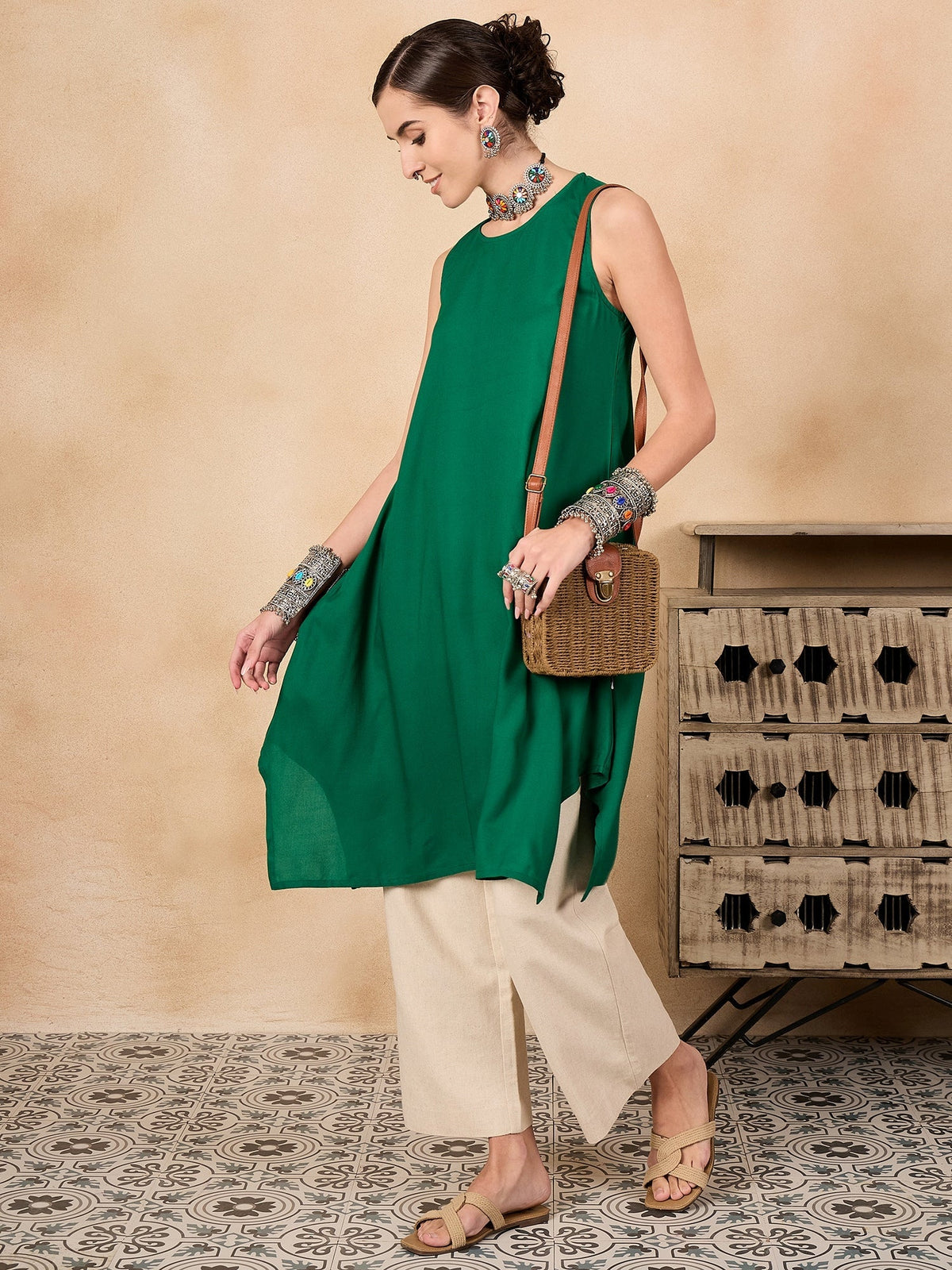 InWeave Forest Green Short Kurta | Grocsy