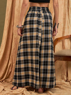 InWeave Black Beige Check Skirt | Grocsy
