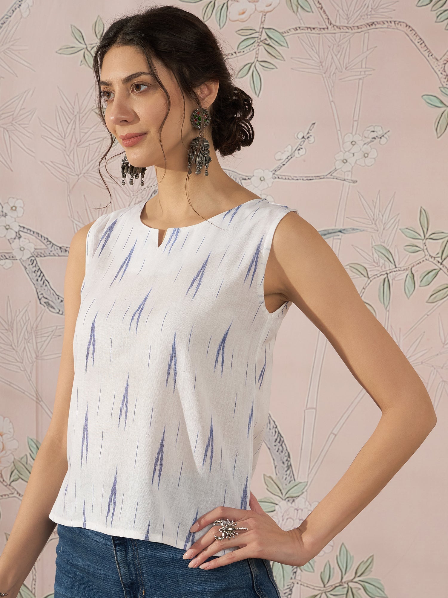 InWeave White Blue Ikkat W/S Top | Grocsy