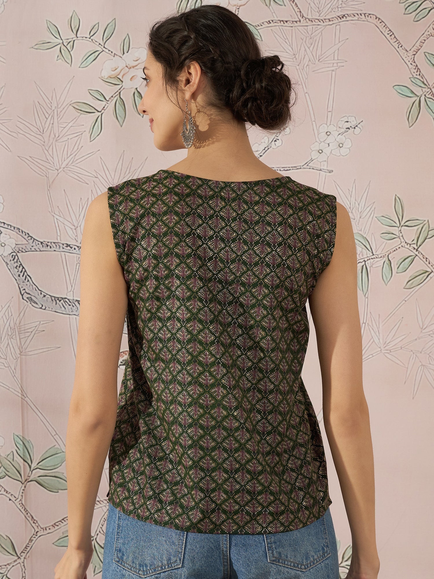 InWeave Green Foil Print W/S Top | Grocsy