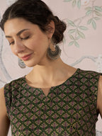 InWeave Green Foil Print W/S Top | Grocsy