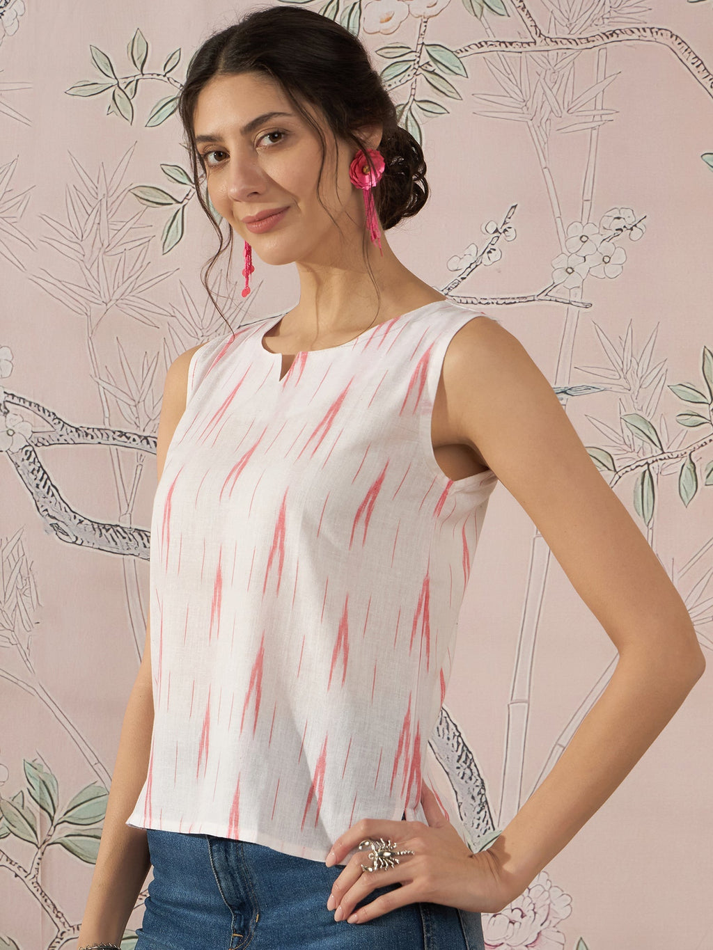 InWeave White Red Ikkat W/S Top | Grocsy