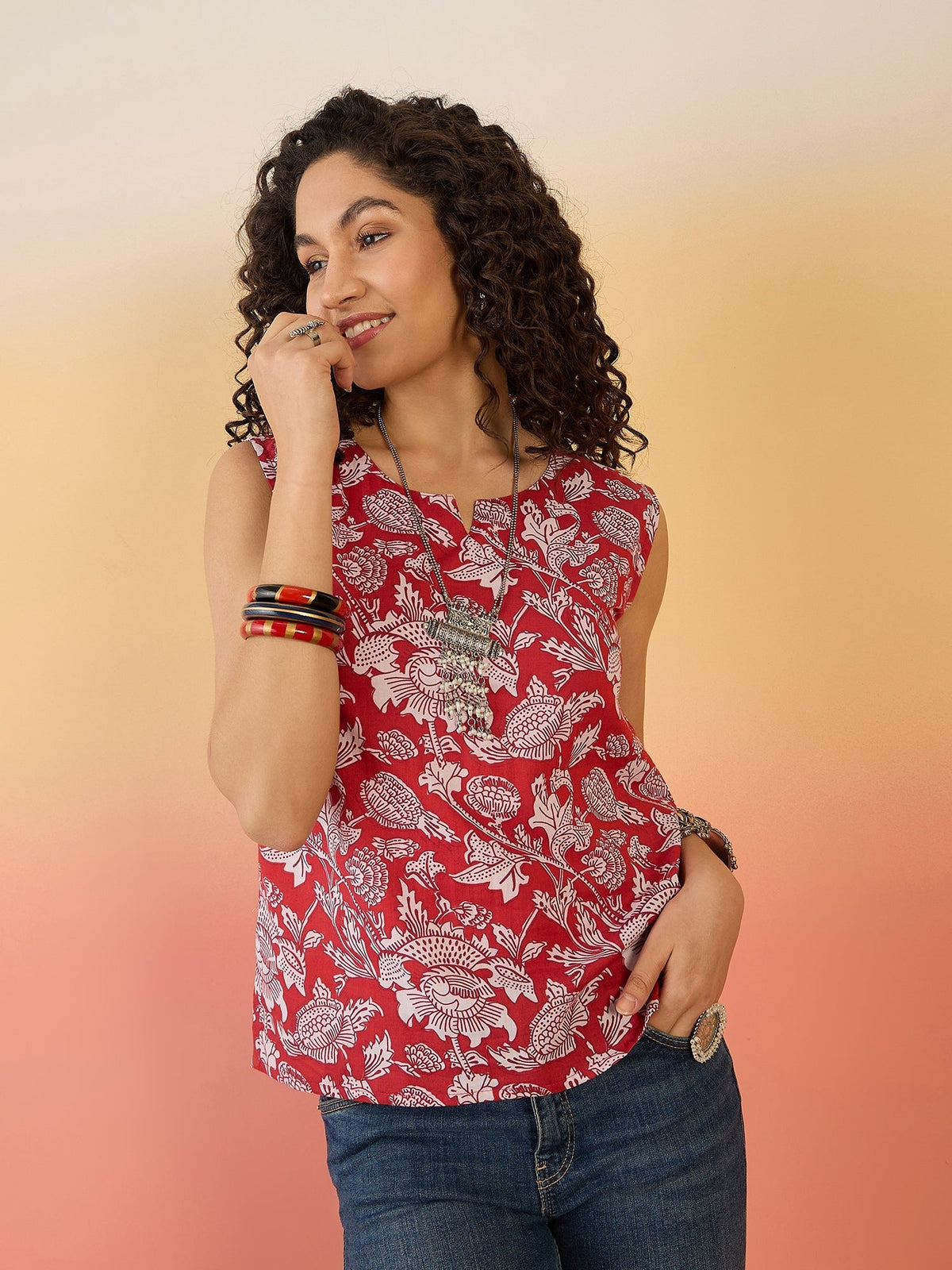 InWeave Red White Block Print W/S Top | Grocsy