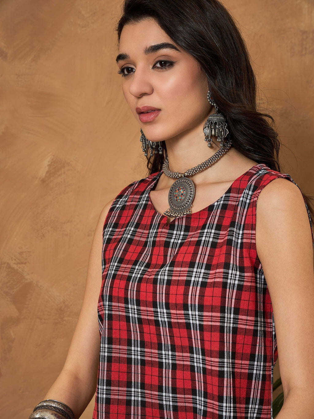 InWeave Red Black Check Sleeveless Top | Grocsy