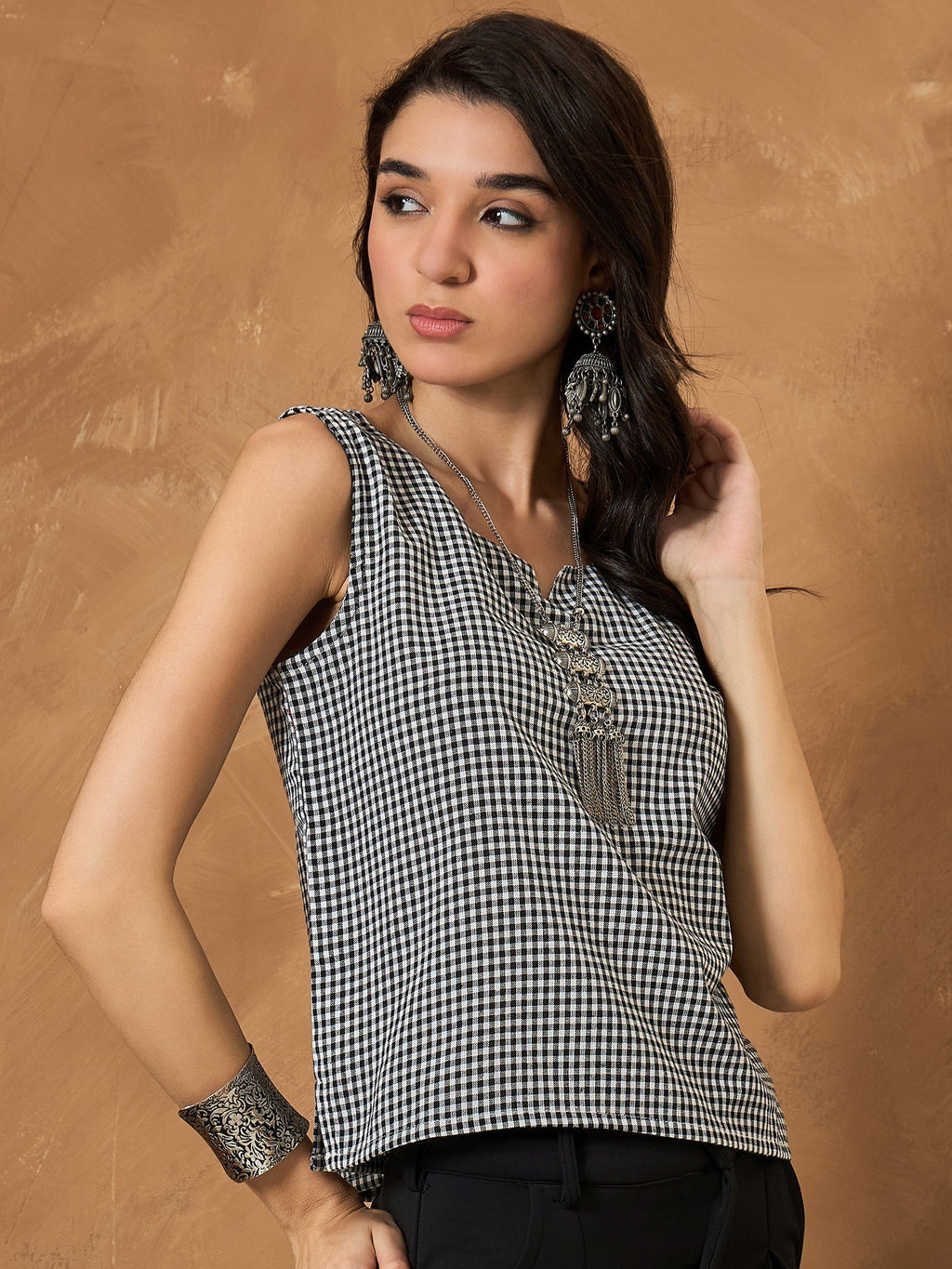 InWeave Black Small Check Sleeveless Top | Grocsy