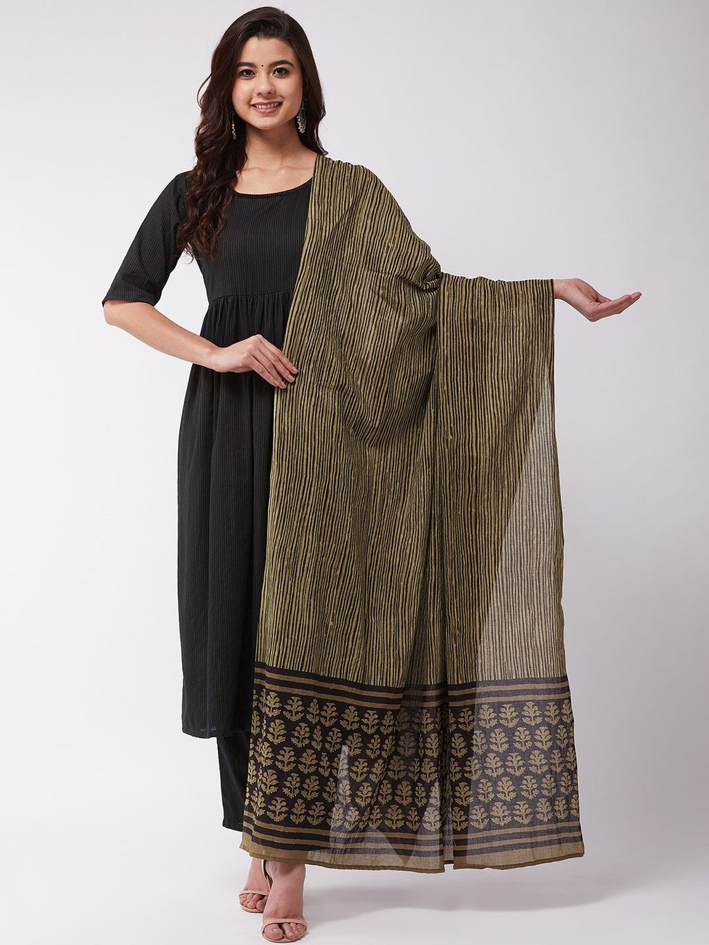 InWeave Green Boota Cotton Dupattas | Grocsy