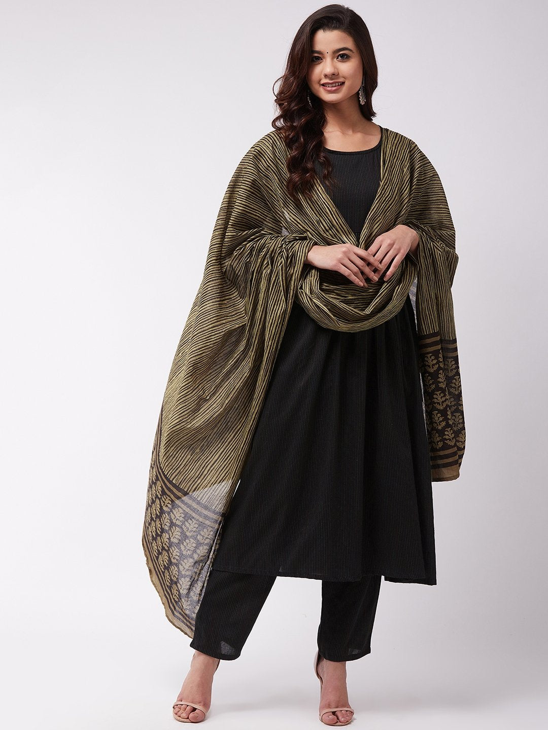 InWeave Green Boota Cotton Dupattas | Grocsy