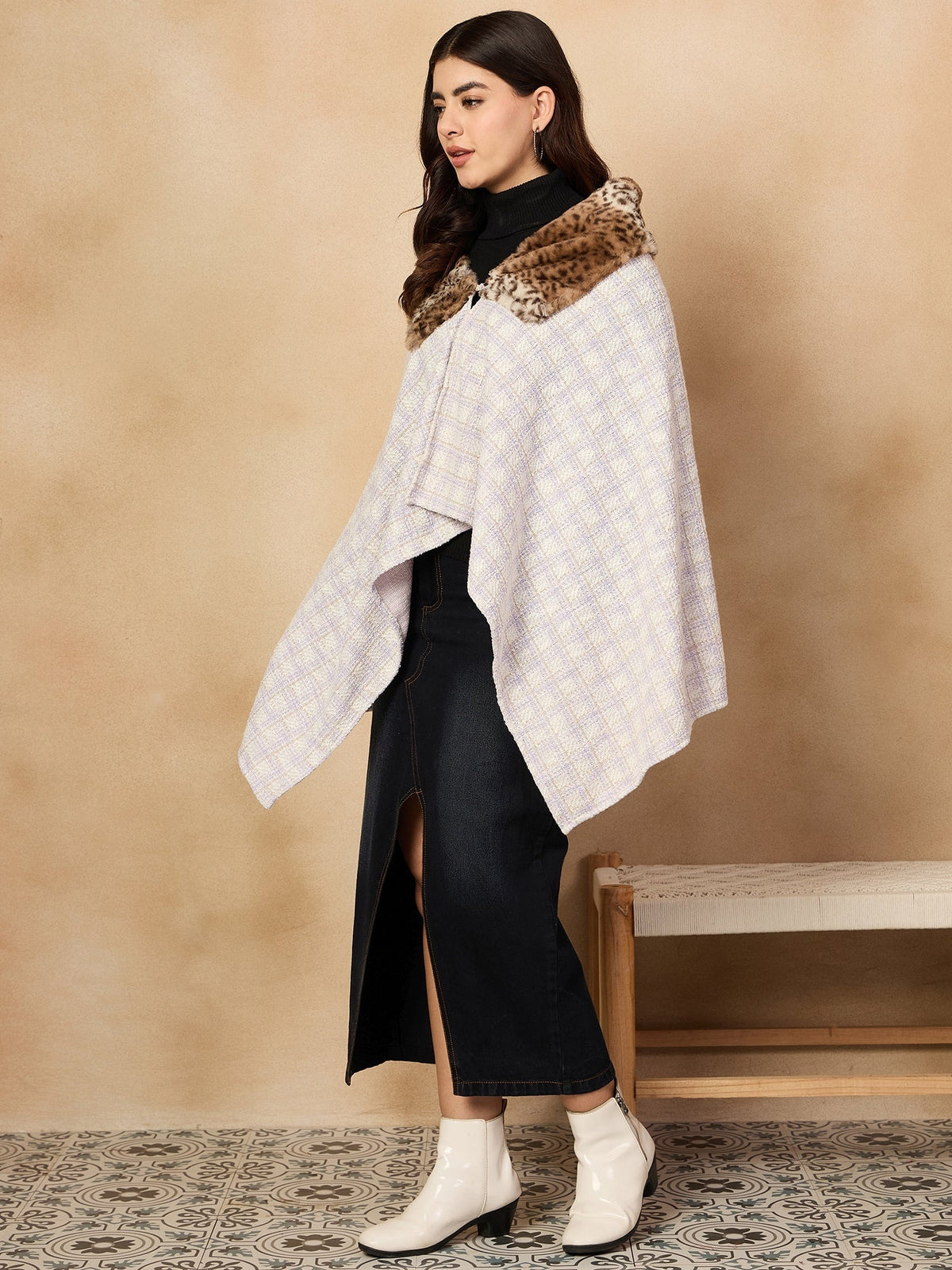 InWeave Mauve White Big Check Acrylic Fur Poncho | Grocsy