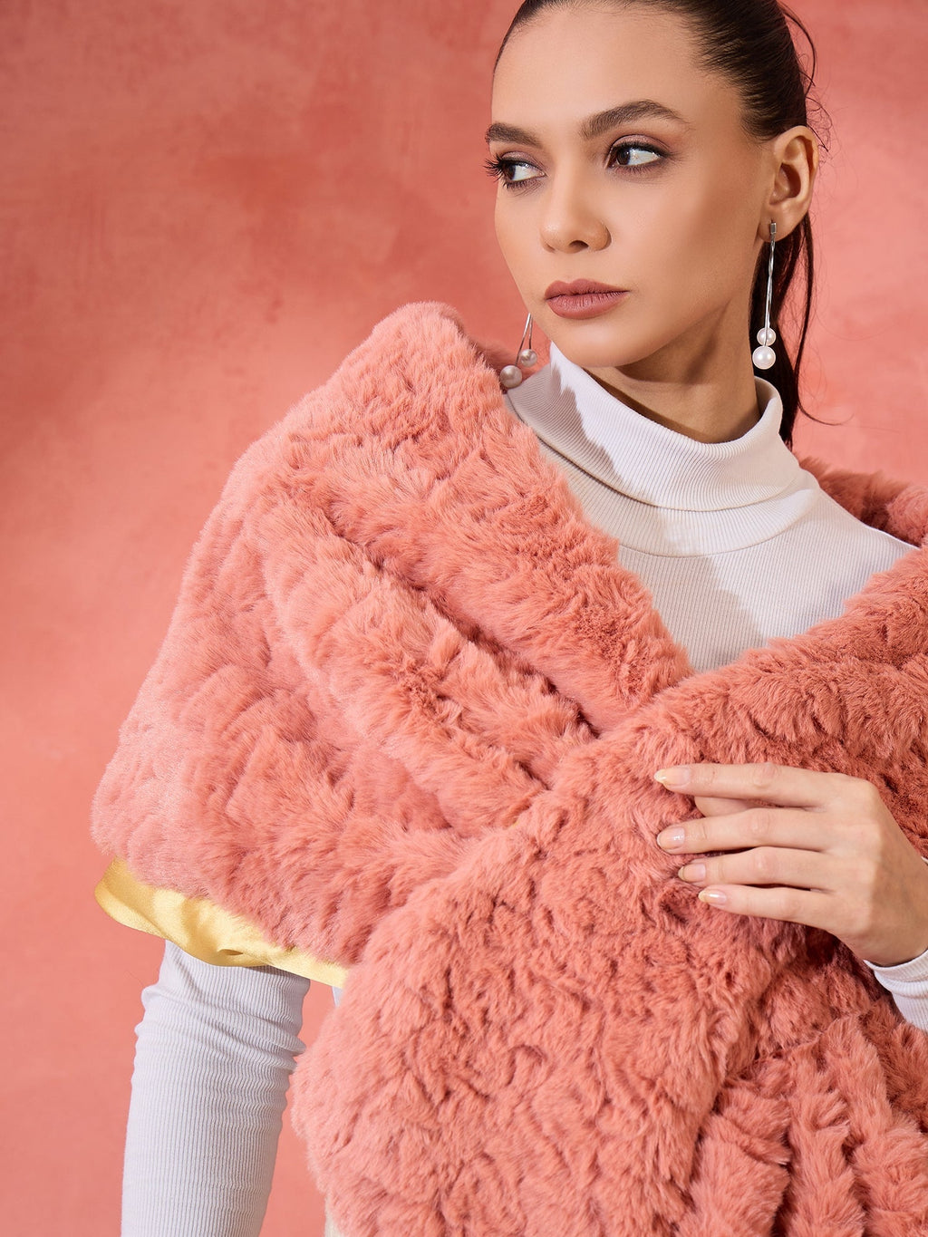 InWeave Coral Rabbit Faux Fur Cape | Grocsy