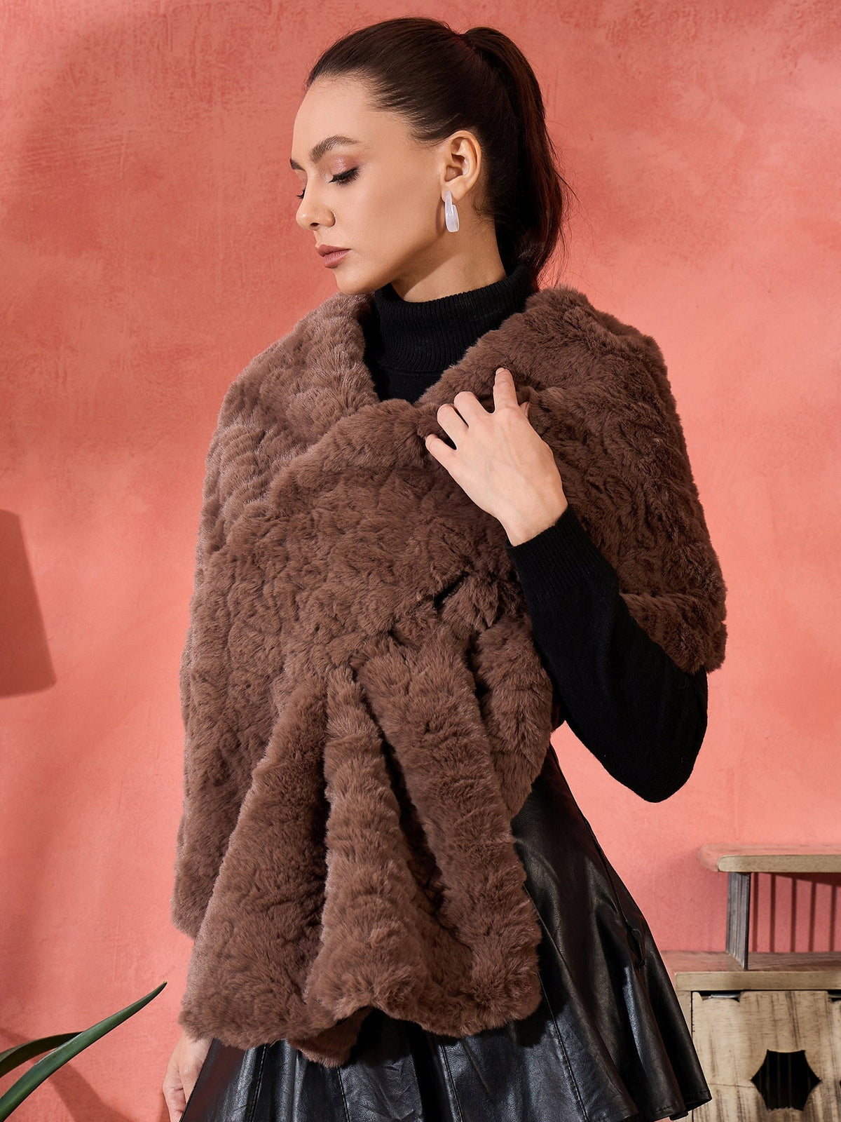InWeave Dull Brown Rabbit Faux Fur Cape | Grocsy