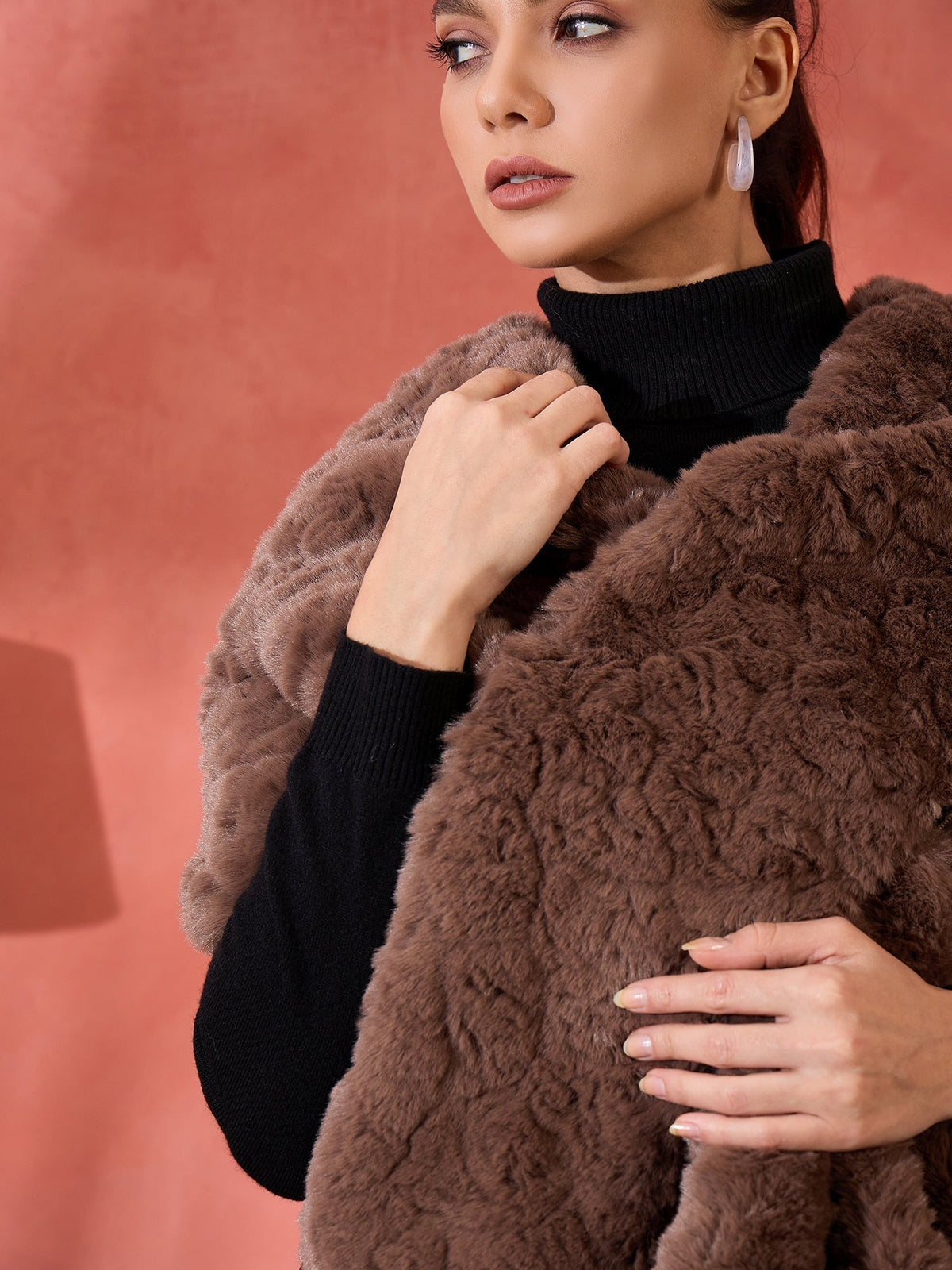 InWeave Dull Brown Rabbit Faux Fur Cape | Grocsy