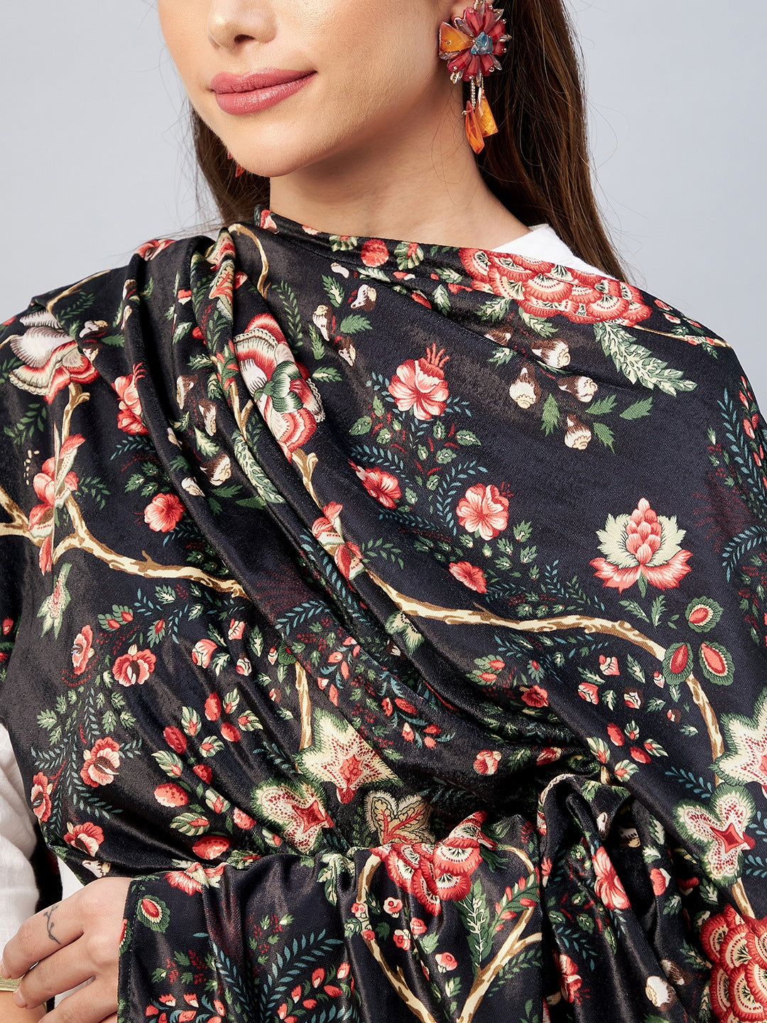 InWeave Black Printed Velvet Shawl | Grocsy