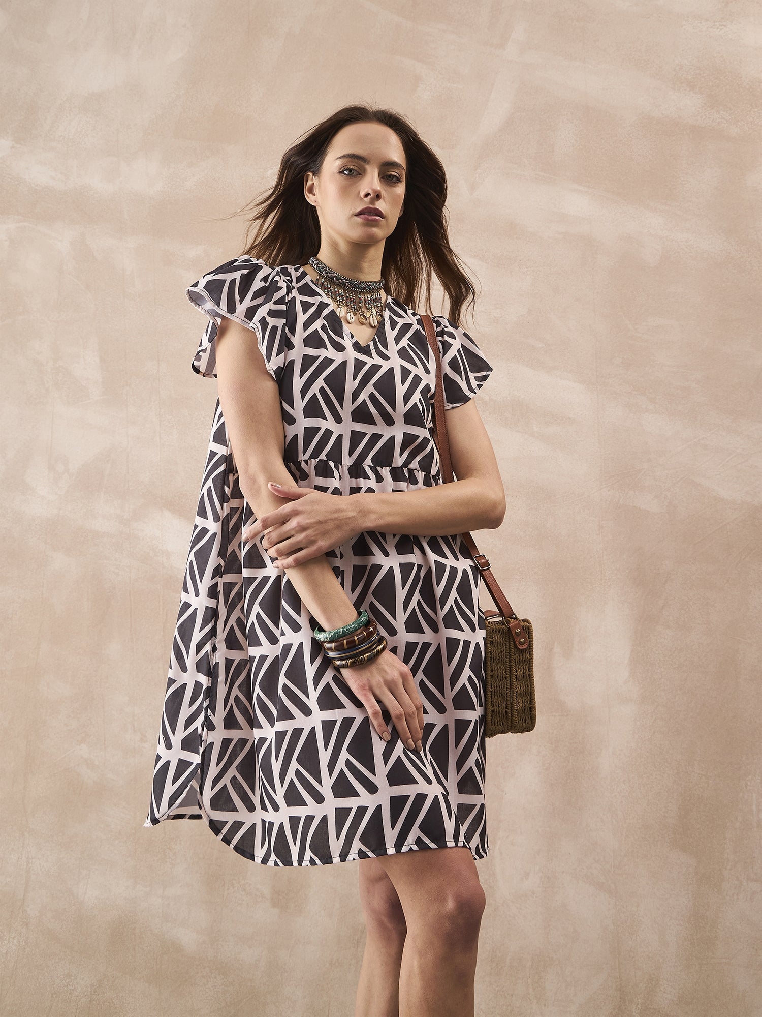 InWeave Black Ivory Short Dress | Grocsy