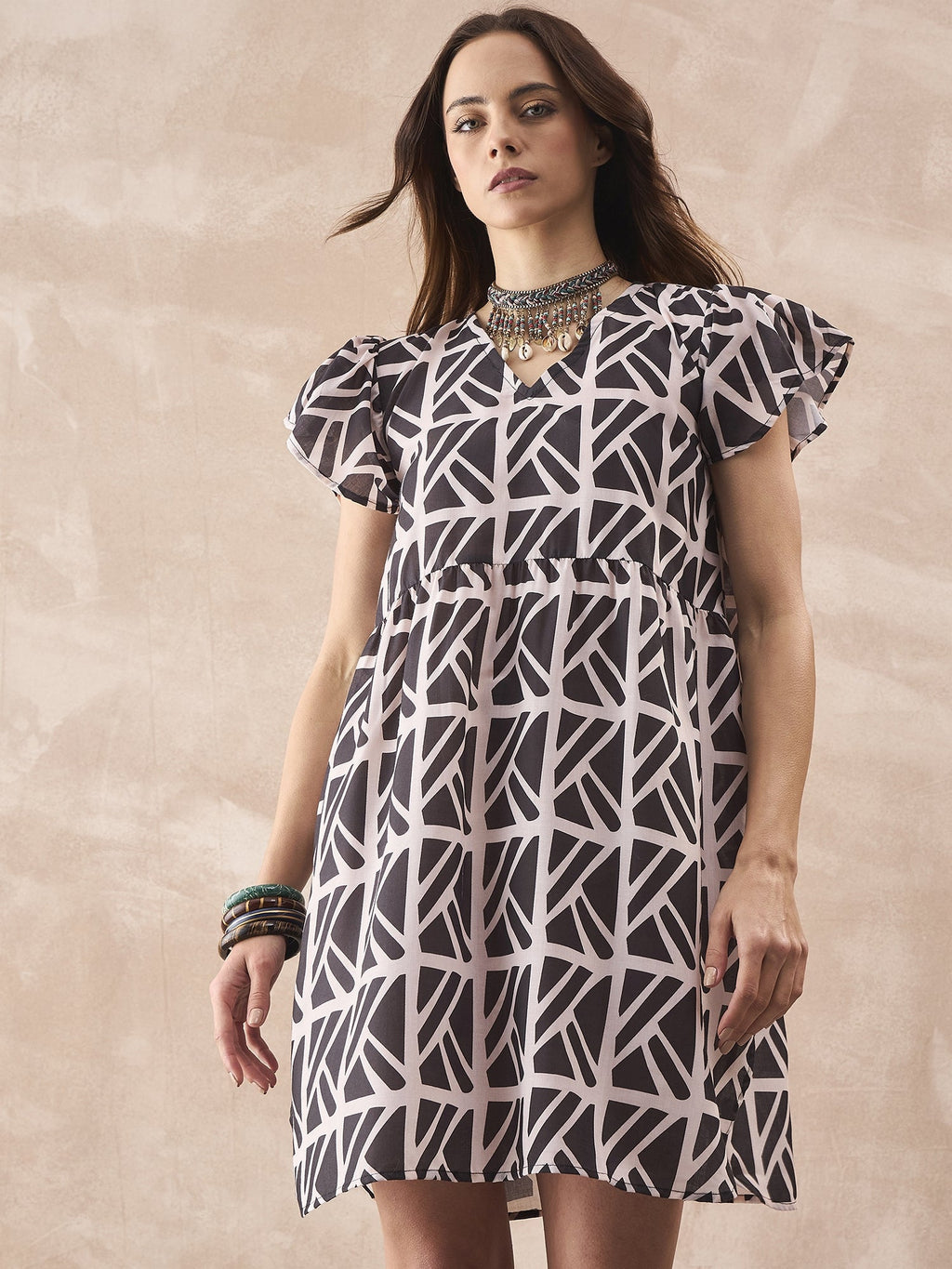 InWeave Black Ivory Short Dress | Grocsy